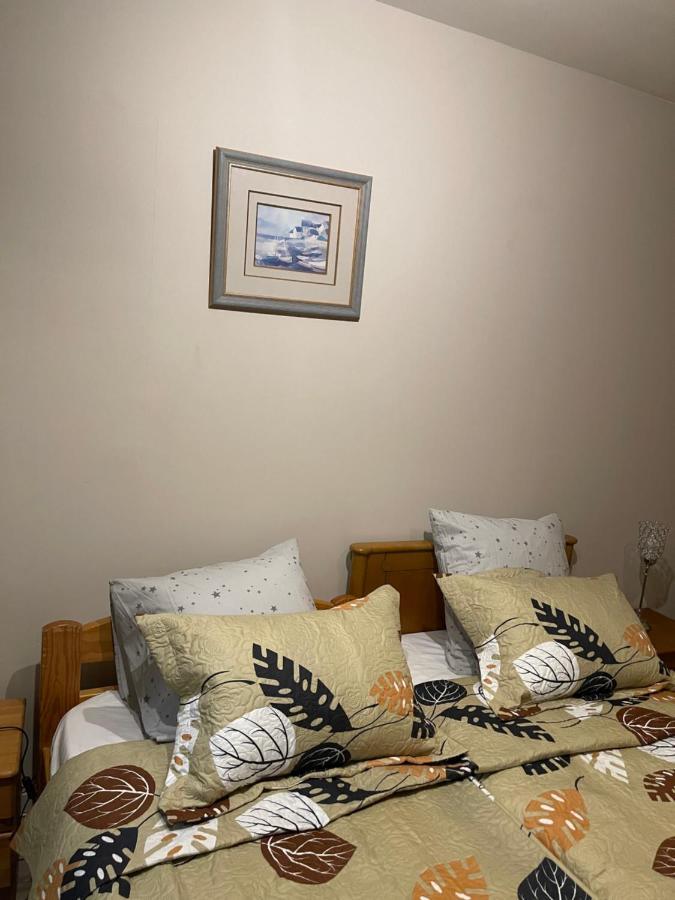 Appartement 3 Pieces Pour 1 A 5 Voyageurs Rillieux-la-Pape Exteriör bild