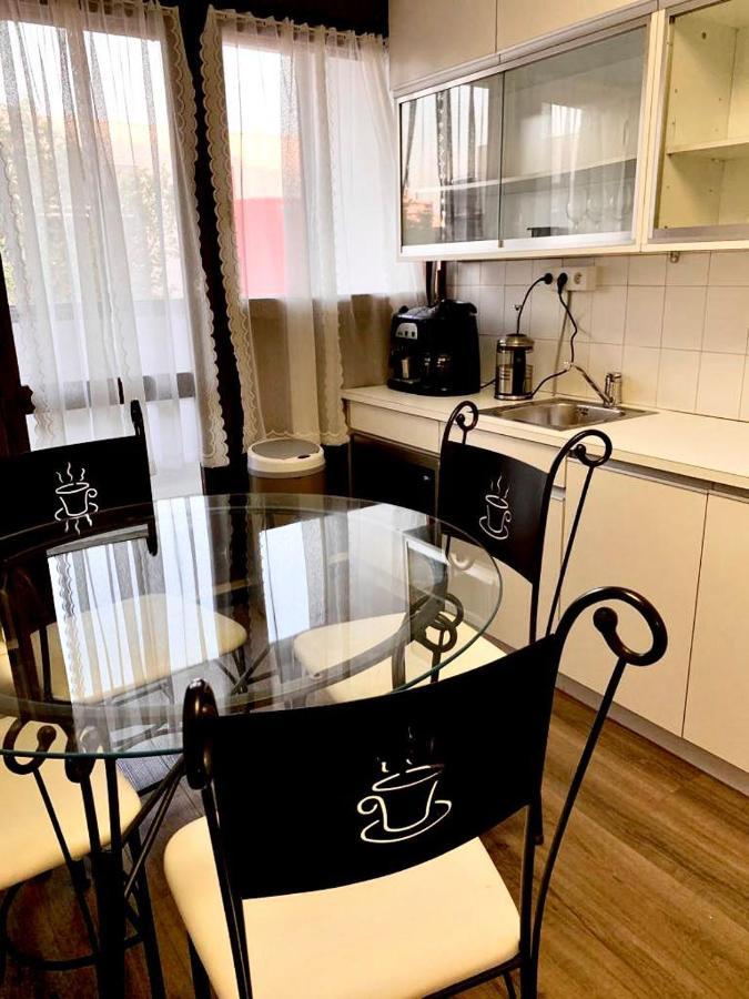 Appartement 3 Pieces Pour 1 A 5 Voyageurs Rillieux-la-Pape Exteriör bild