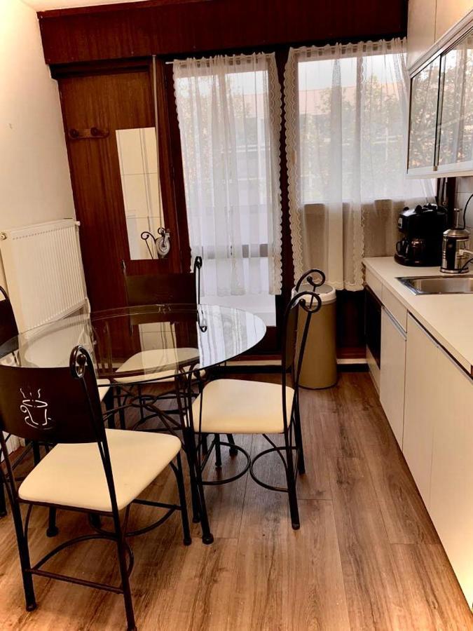 Appartement 3 Pieces Pour 1 A 5 Voyageurs Rillieux-la-Pape Exteriör bild